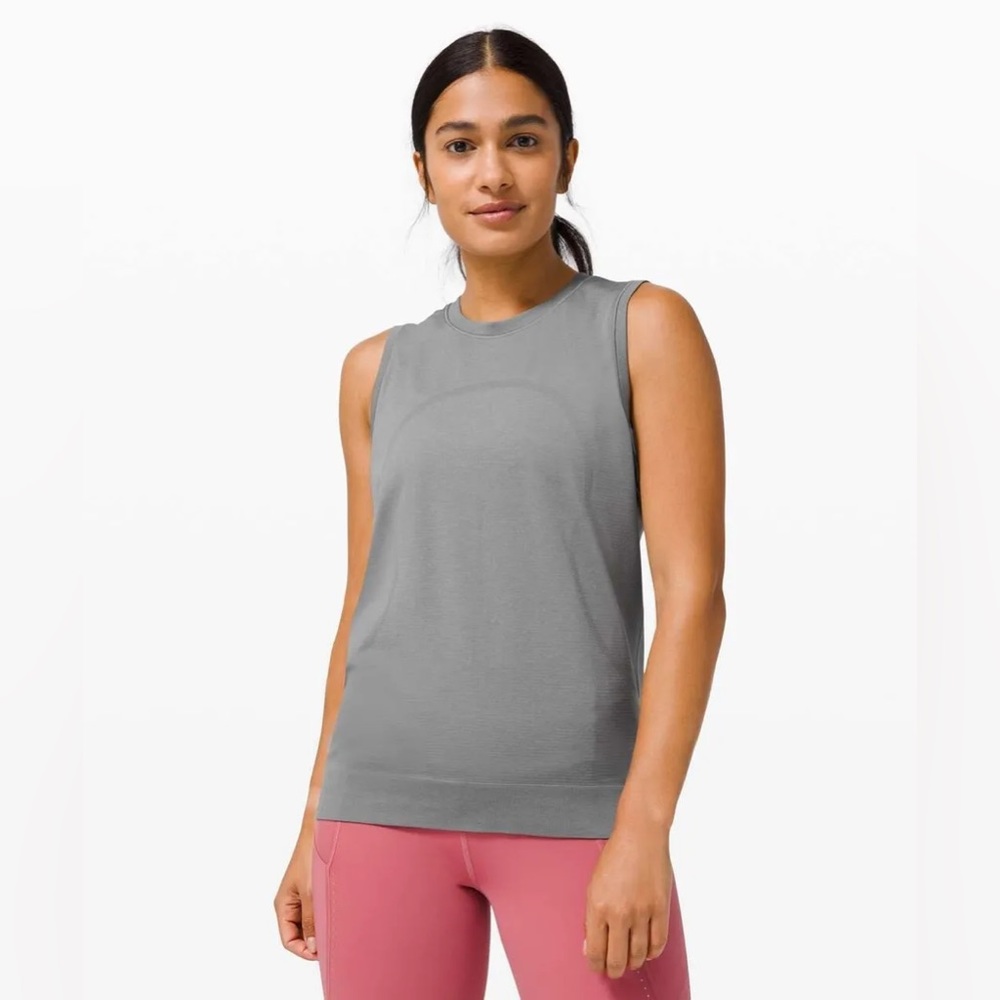 Lululemon Swiftly Breathe Muscle Tank — Size 6, Slate